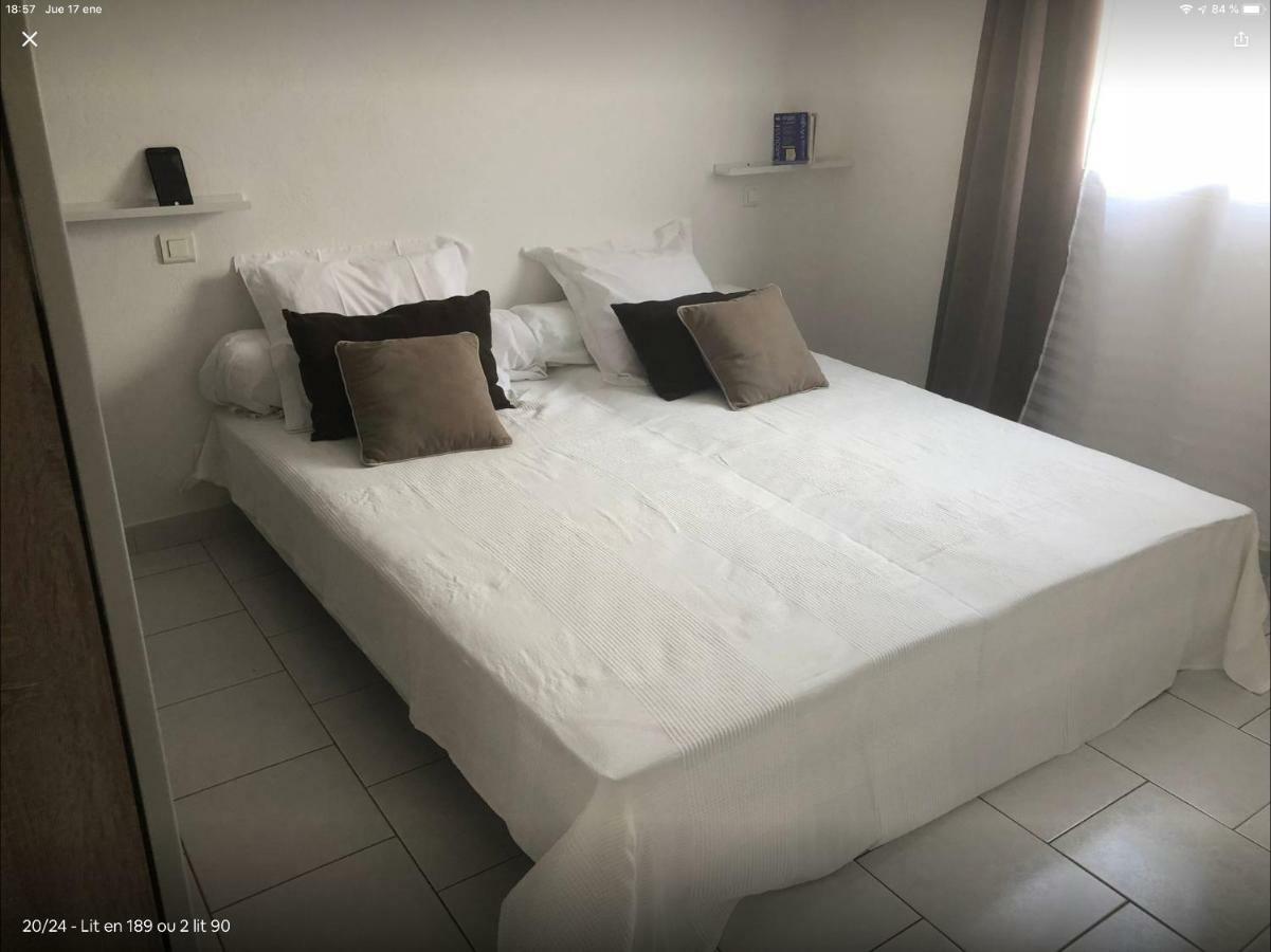 Petite Maisonette Adossee Mais Independante Avec Piscine Villa Peymeinade Exterior foto
